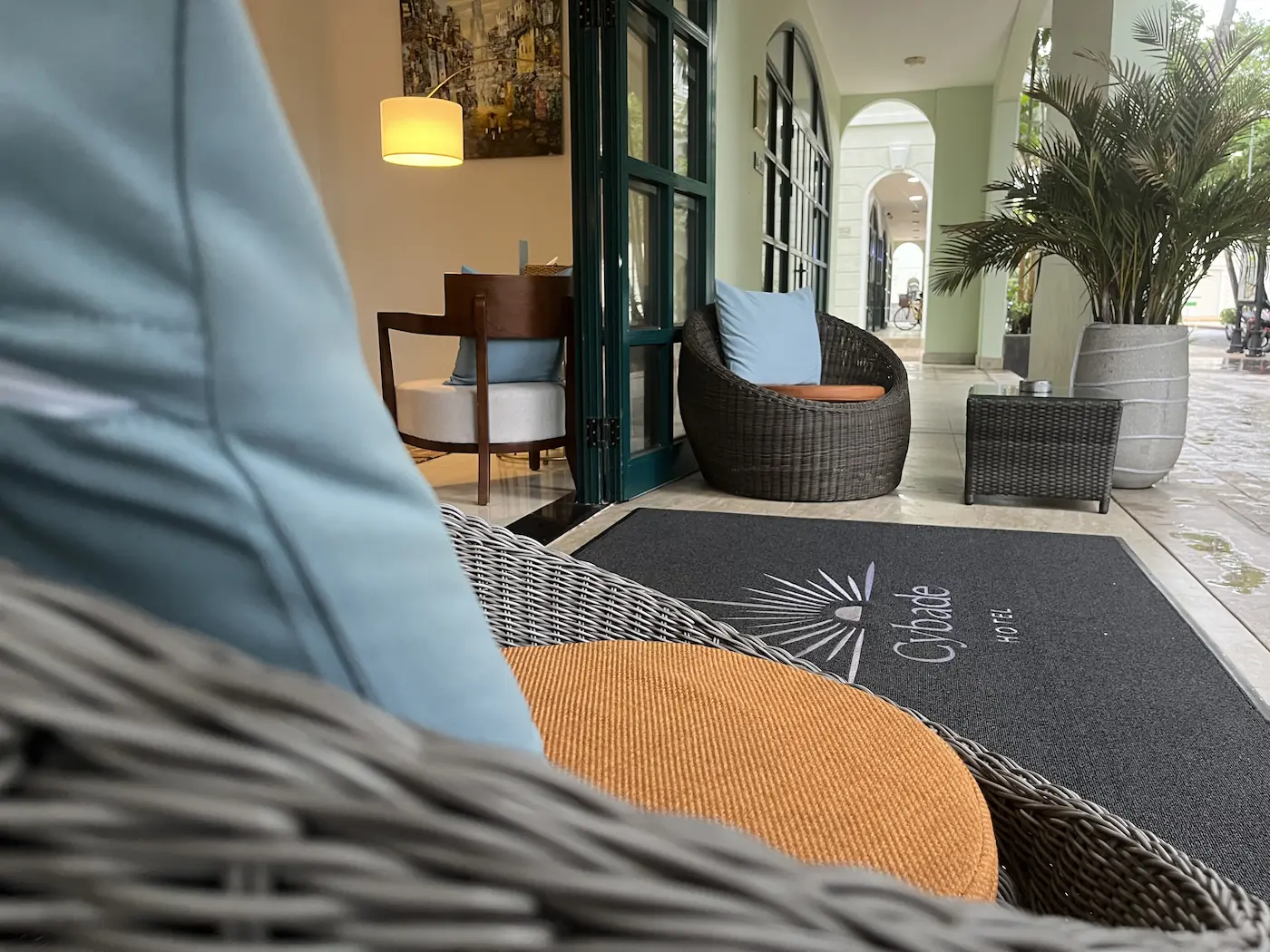 Terrasse au bord de l'eau